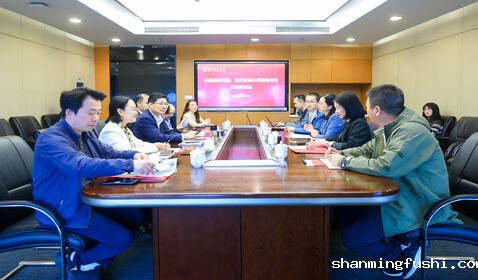 学院党委书记干武东会见仙 ...